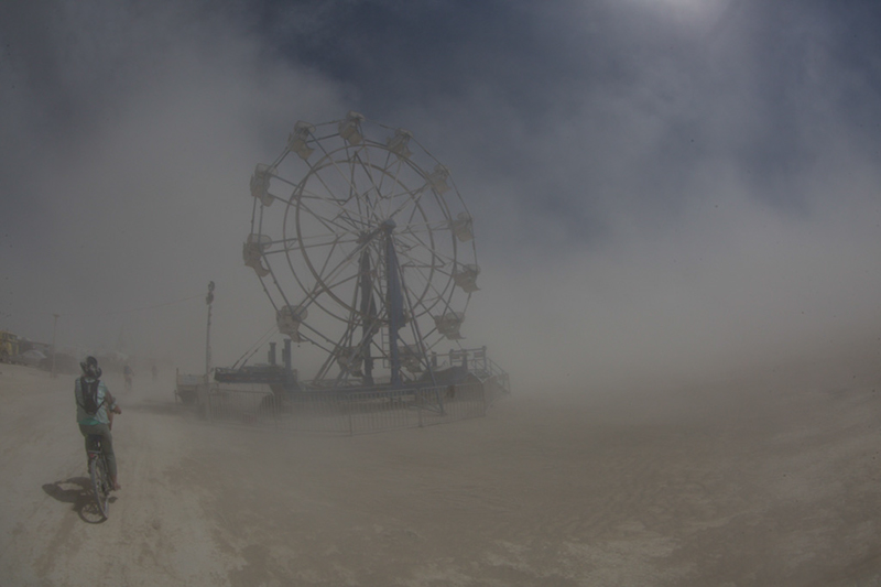 %_tempFileNameAshala%20rides%20through%20dust%20storm%2003%