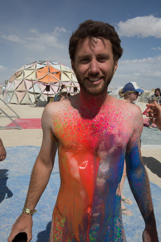 %_tempFileNameColorful%20people%20at%20Holi%20High%2005%