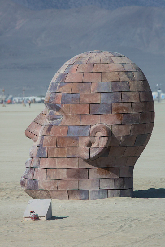 %_tempFileNameEaster%20Island%20head%20on%20Playa%2003%