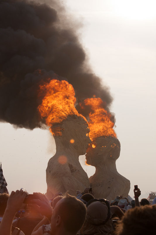 %_tempFileNameBurning%20embrace%2009%