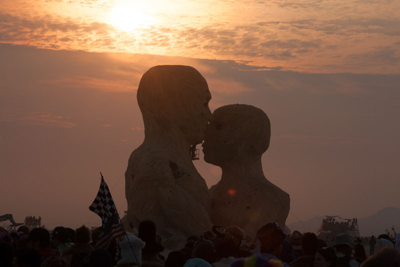 %_tempFileNameThe%20Embrace%20sunrise%2013%