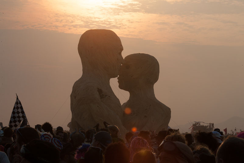 %_tempFileNameThe%20Embrace%20sunrise%2019%