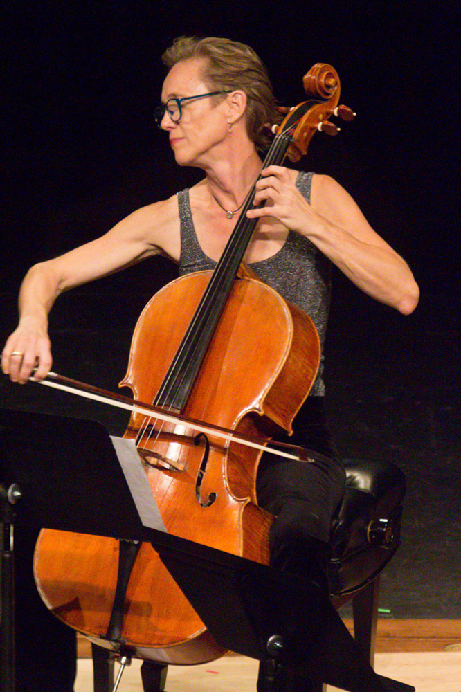 %_tempFileNameMichelle%20Djokic%20plays%20cello%2005%