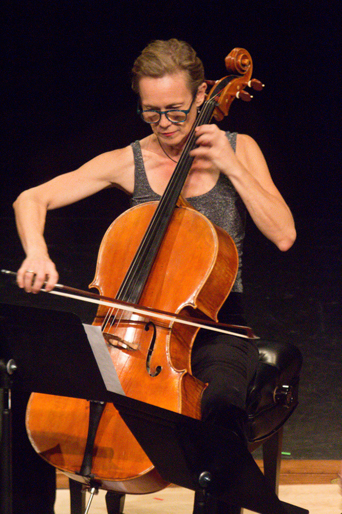 %_tempFileNameMichelle%20Djokic%20plays%20cello%2006%