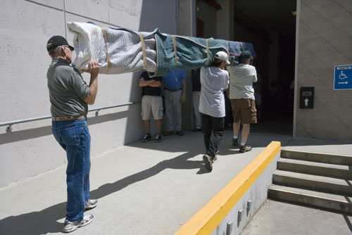 Unpacking Organ 083