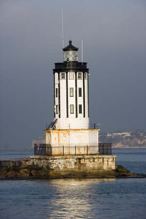 San-Pedro-lighthouse-01
